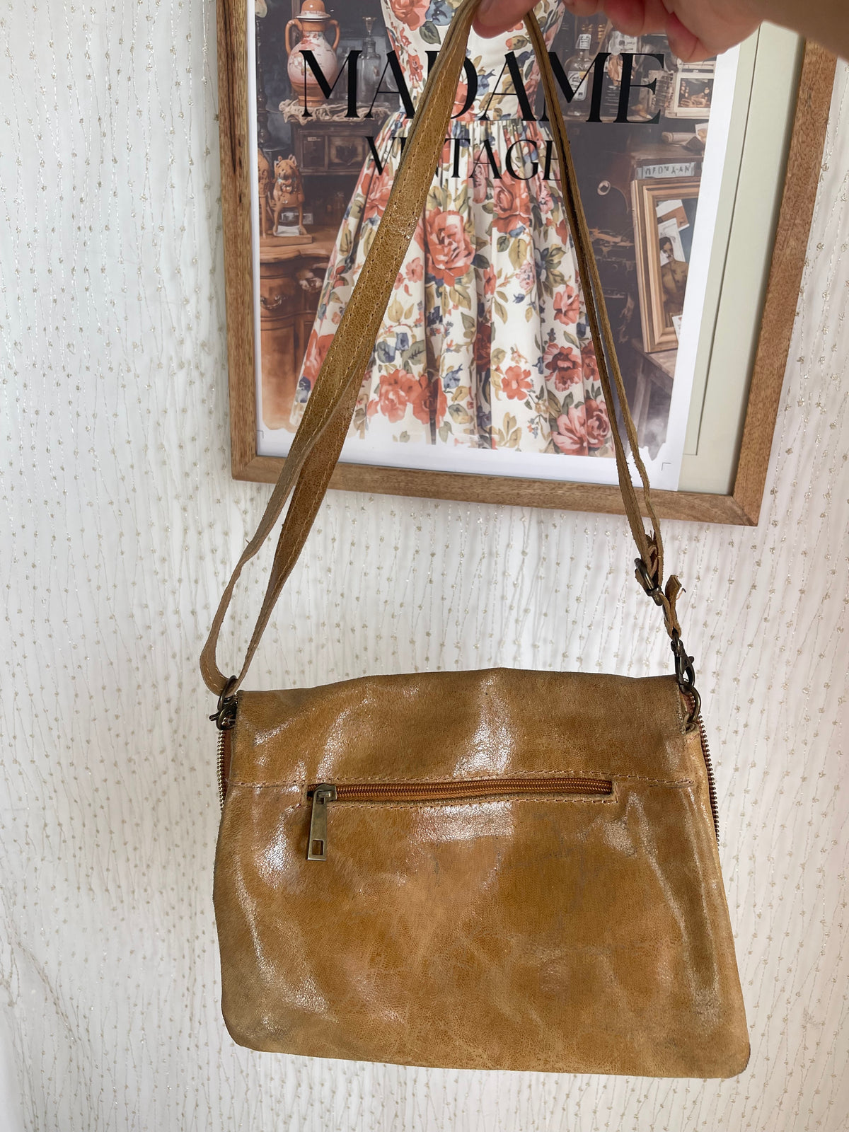 Sac rabat en cuir camel irisé, Made in Italy