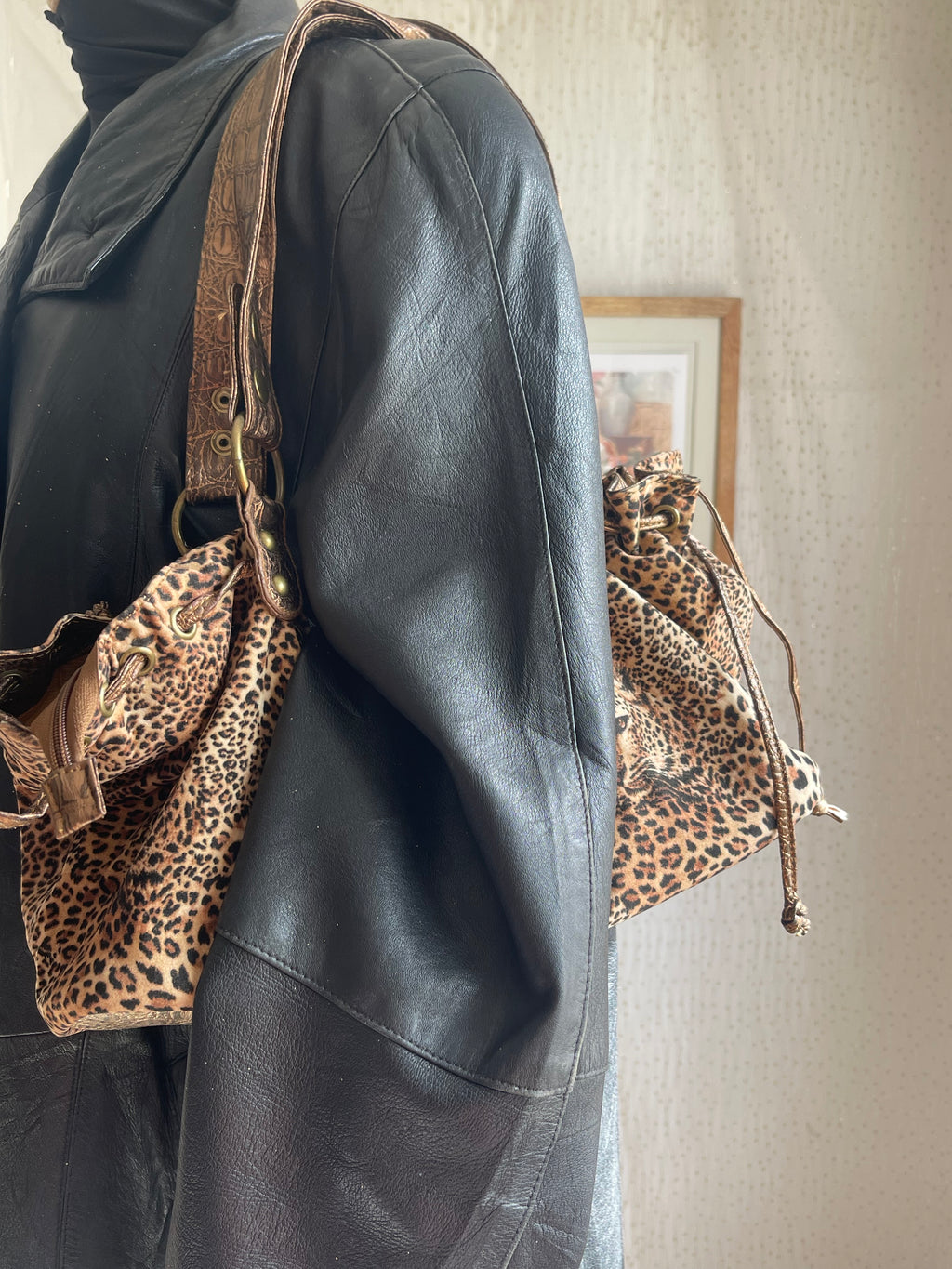Sac léopard bohème à anses bronze effet croco