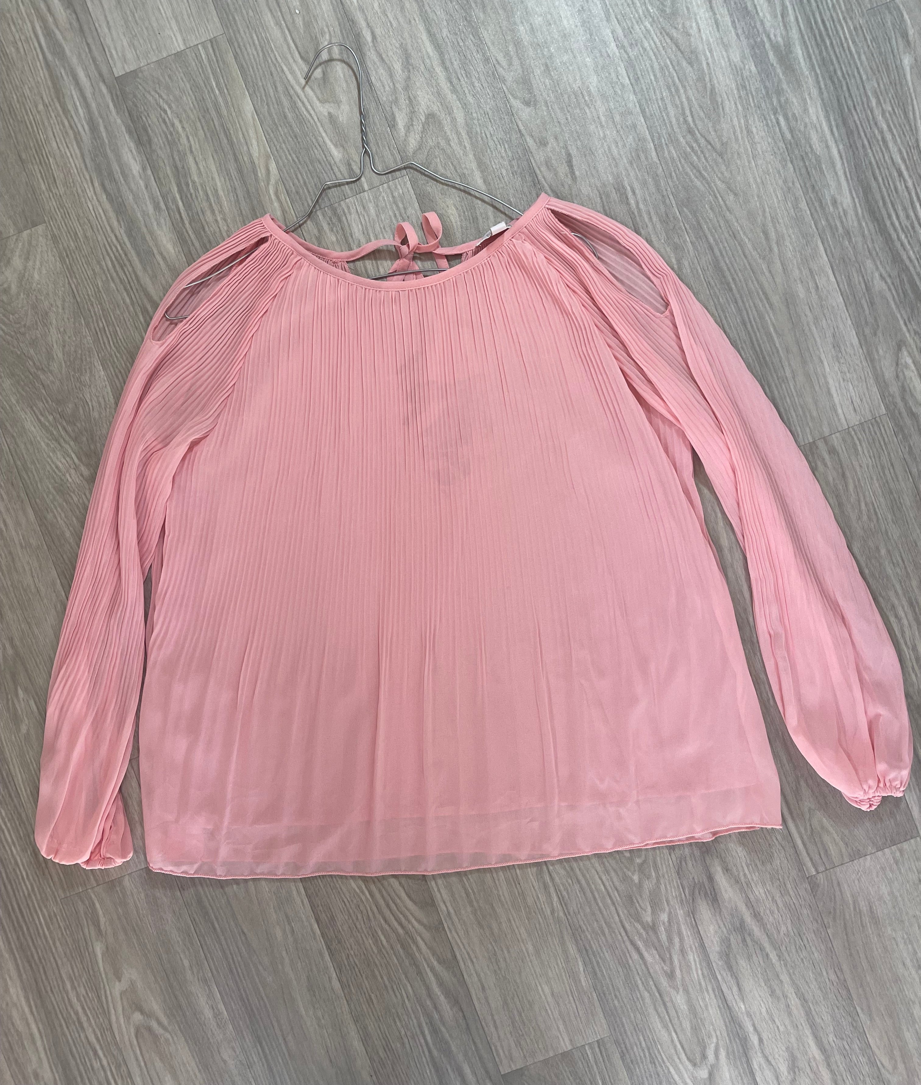 Blouse rose plissée
