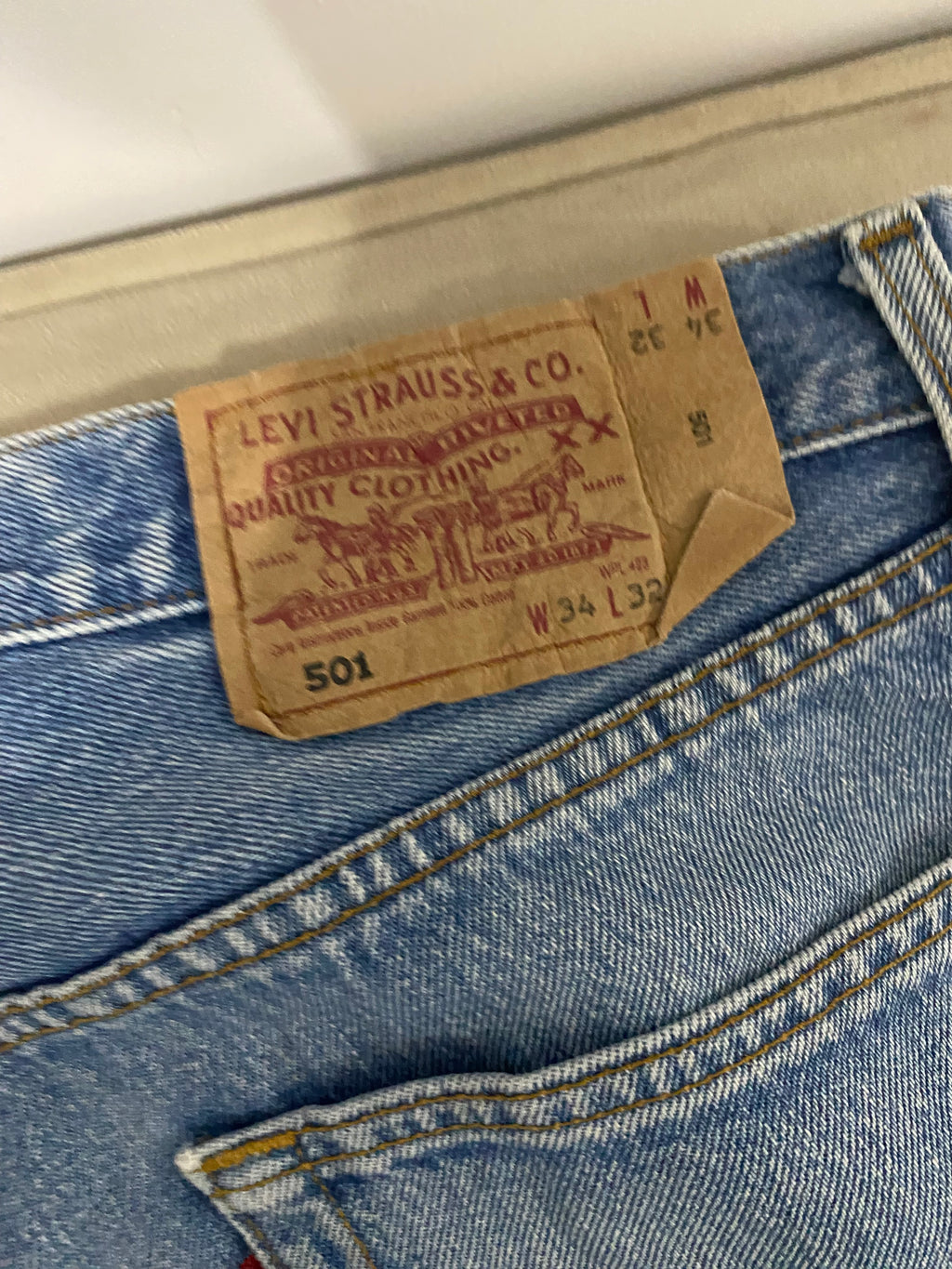 Jean Levi's 501 vintage W34 L32 – Made in Poland – Bleu délavé stonewash – Coupe droite Taille 44 FR / 50 eu