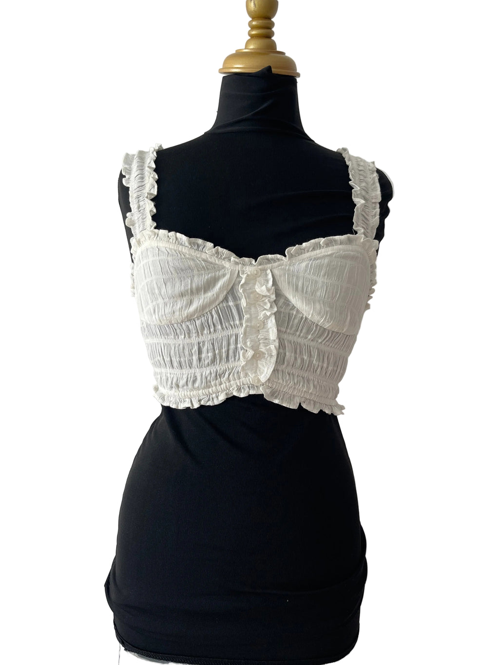 Crop top blanc froncé et smonké style bustier romantique