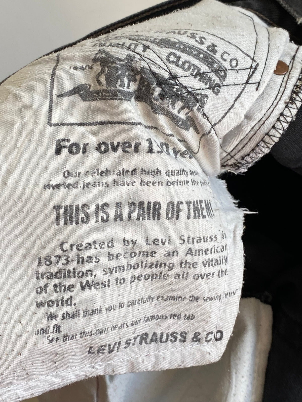 Jean Levi's 501 vintage W34 L32 – Made in USA – Noir délavé – Coupe droite unisexe Taille 44 Fr/50 eu