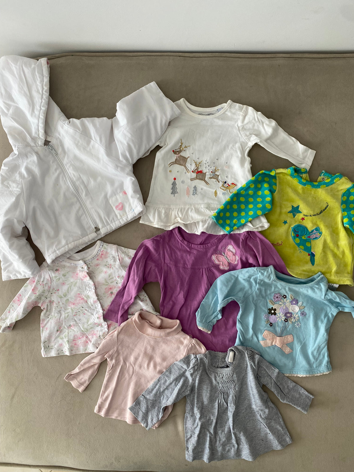 Lot 8 pièces bébé fille 3/6 mois