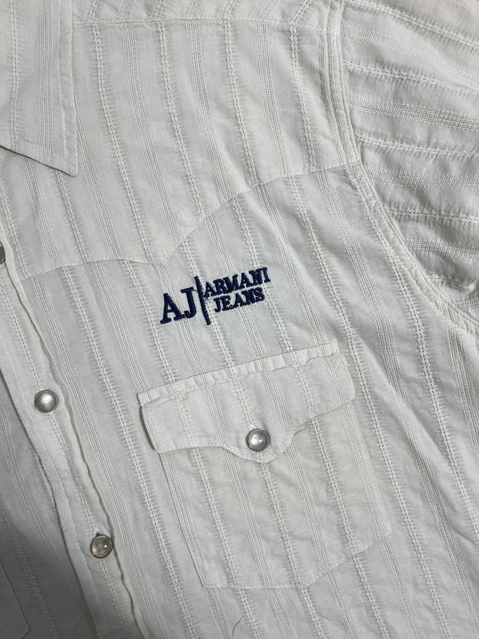Chemise élégante et intemporelle