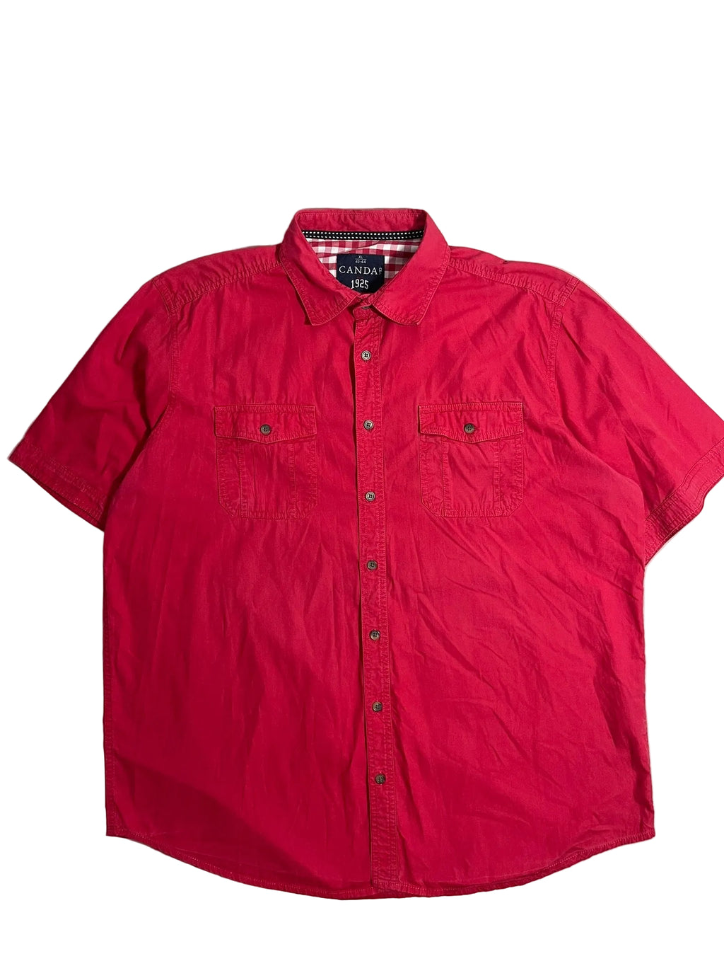Chemise élégante et intemporelle