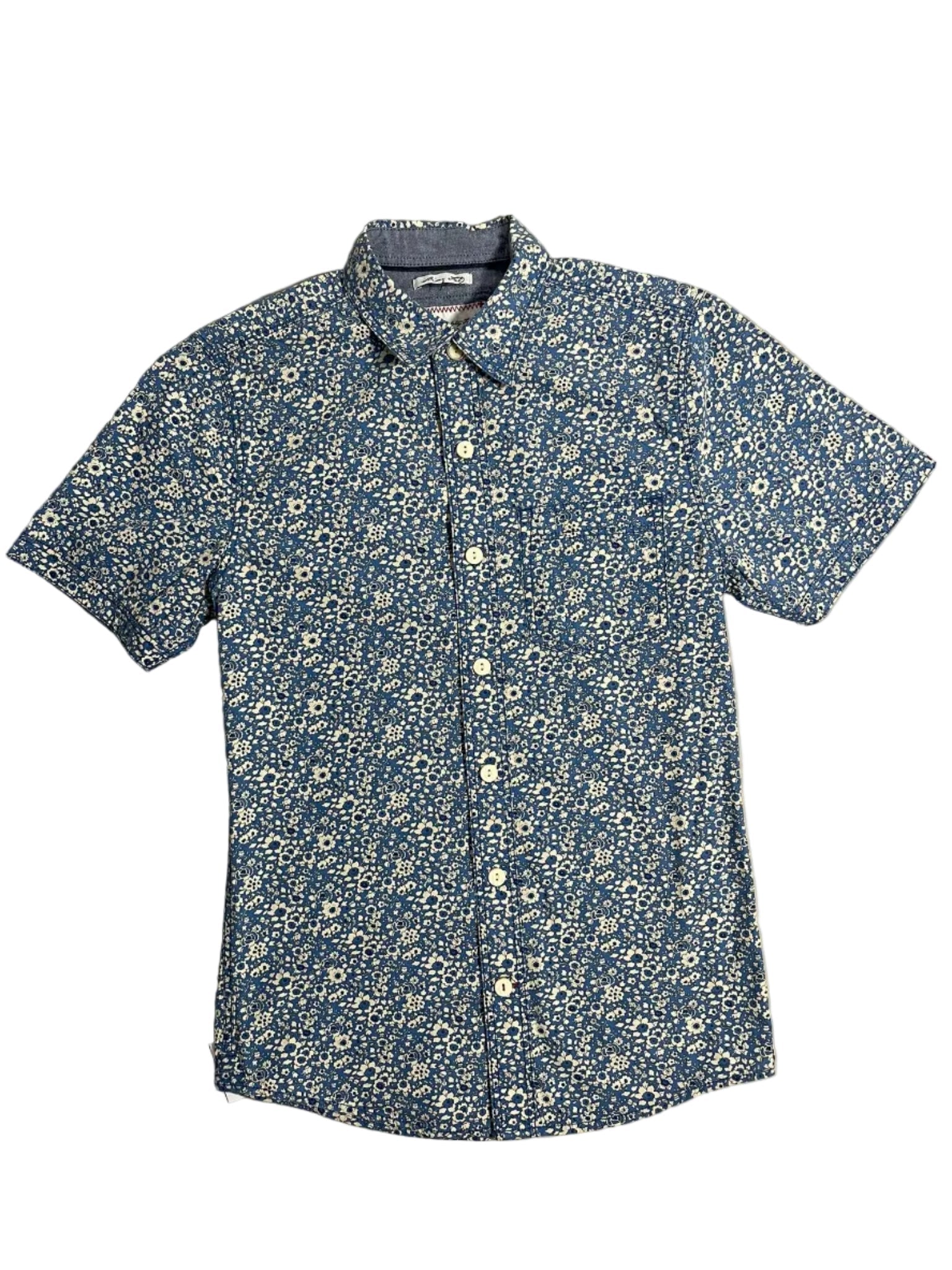 Chemise homme élégante et intemporelle