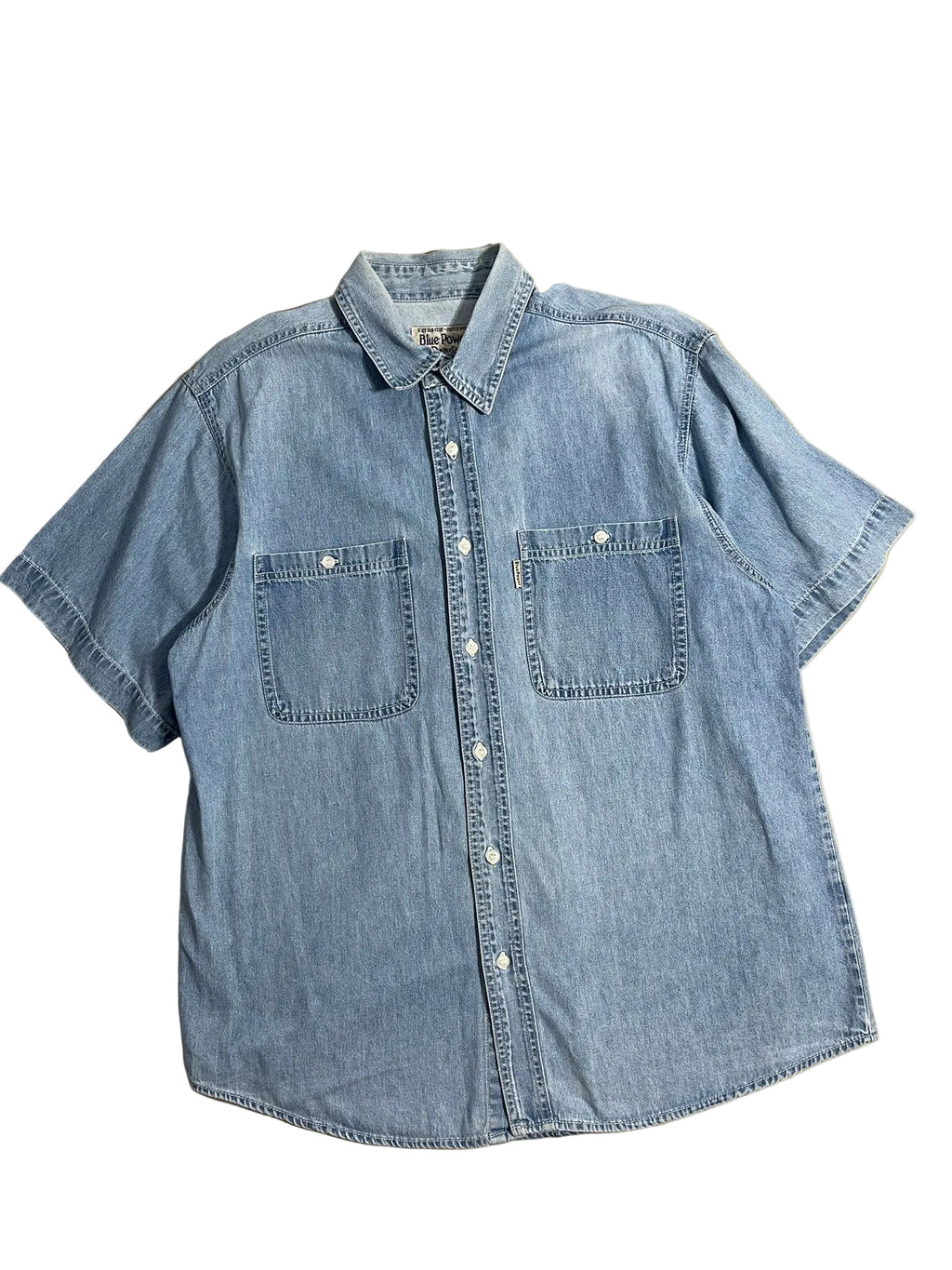 Chemise homme élégante et intemporelle
