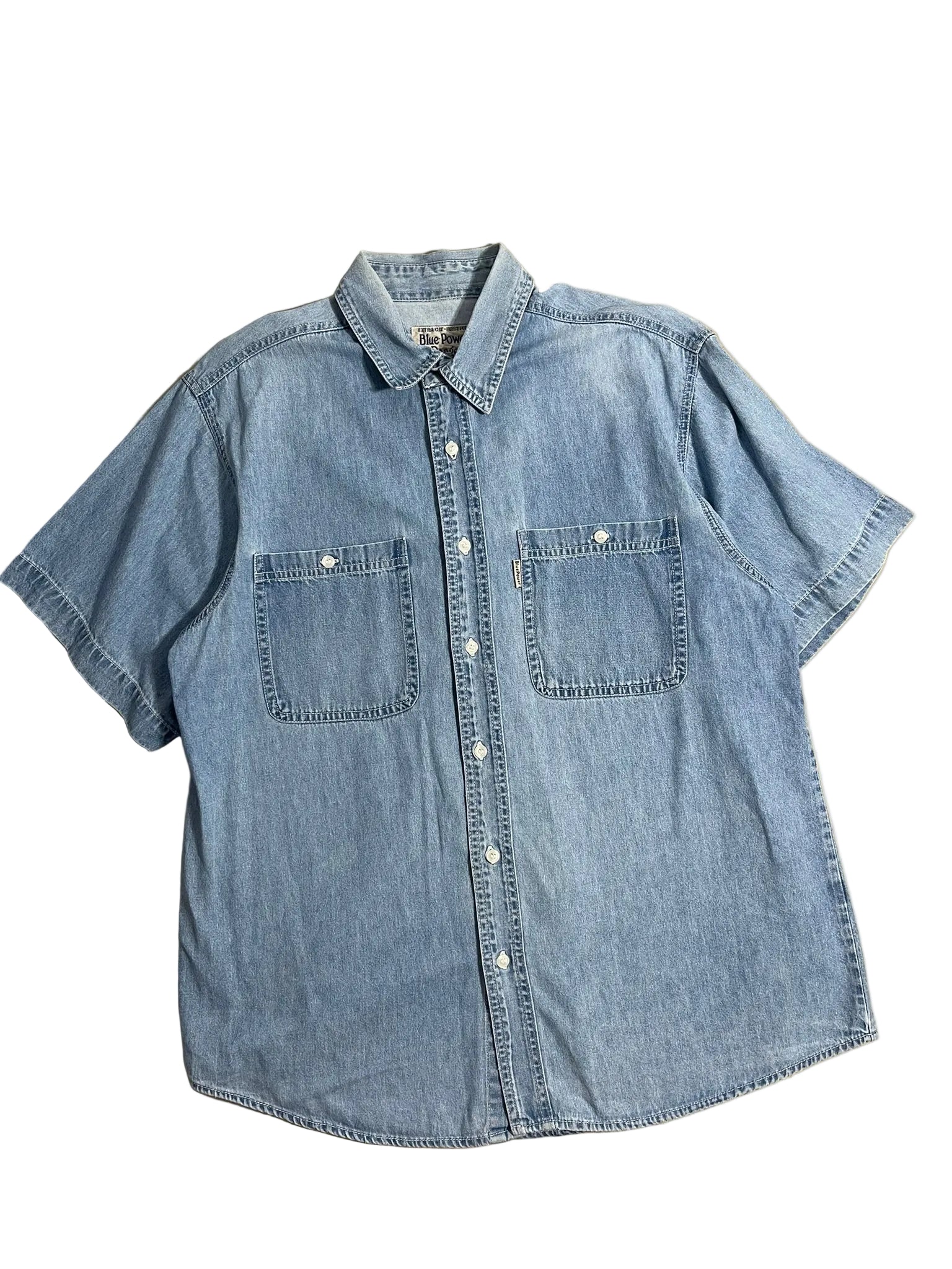 Chemise homme élégante et intemporelle