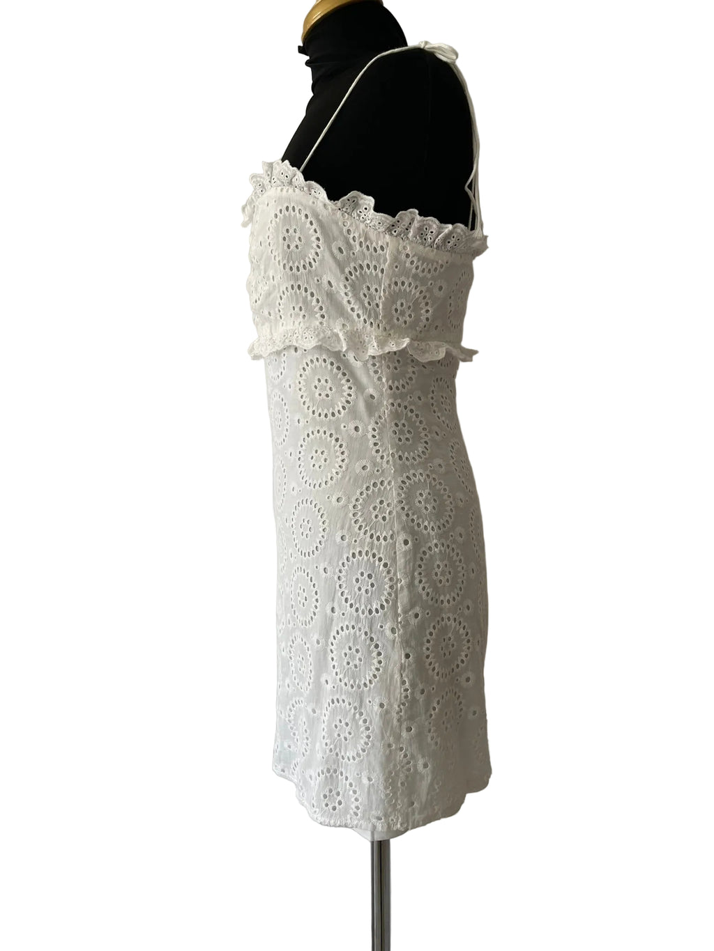 Robe en Broderie Anglaise