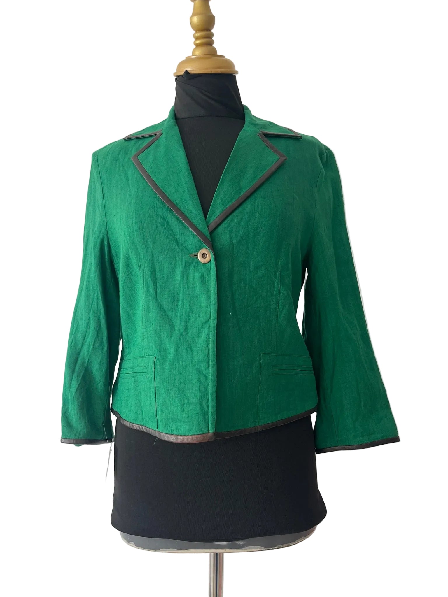 Blazer vert émeraude liseré noir un bouton