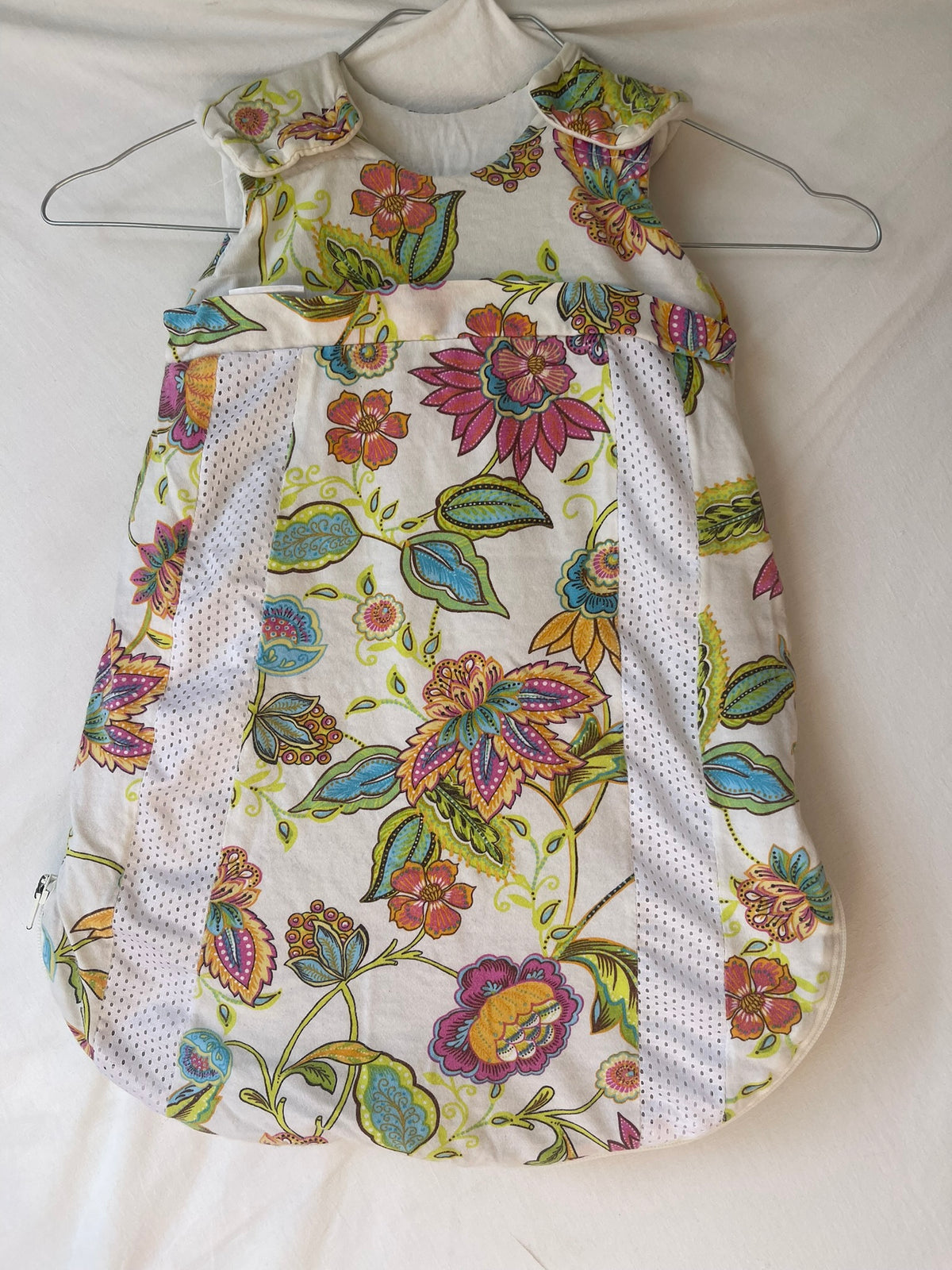Gigoteuse fleurie multicolore