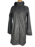 Imperméable noir à capuche