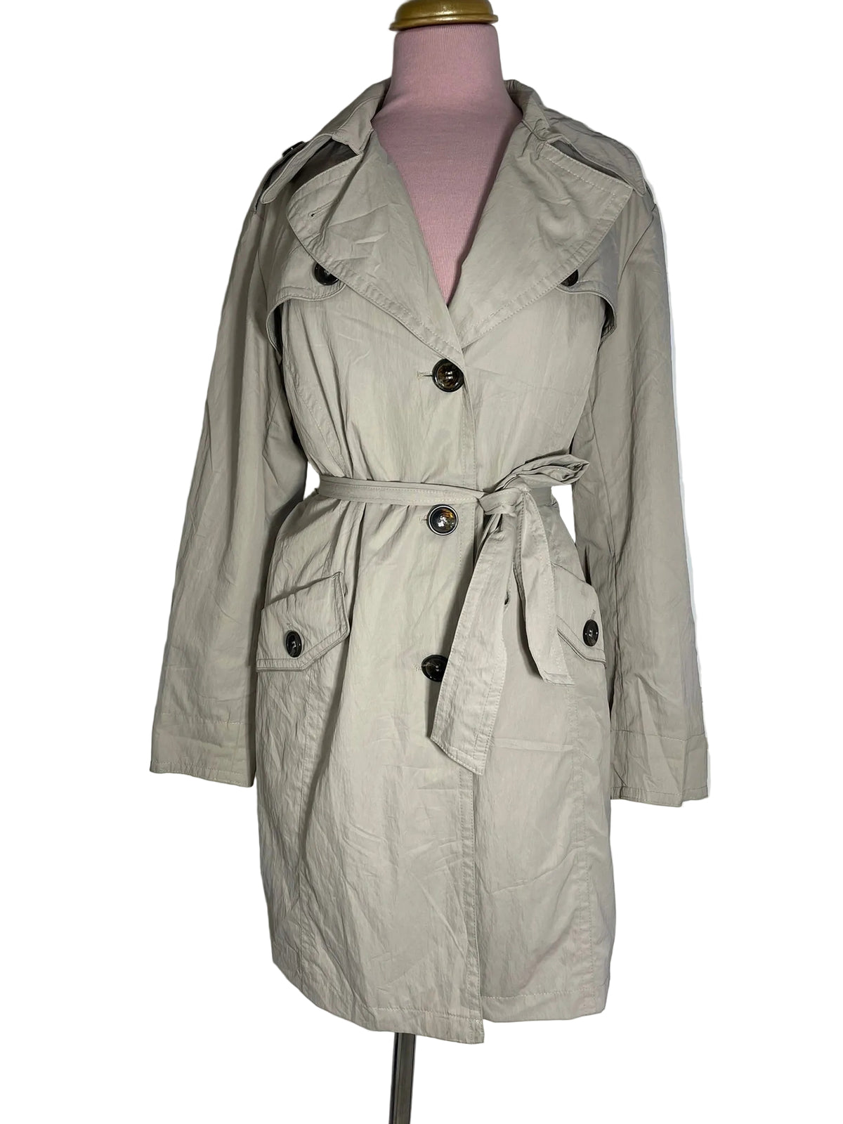 Trench beige ceinturé