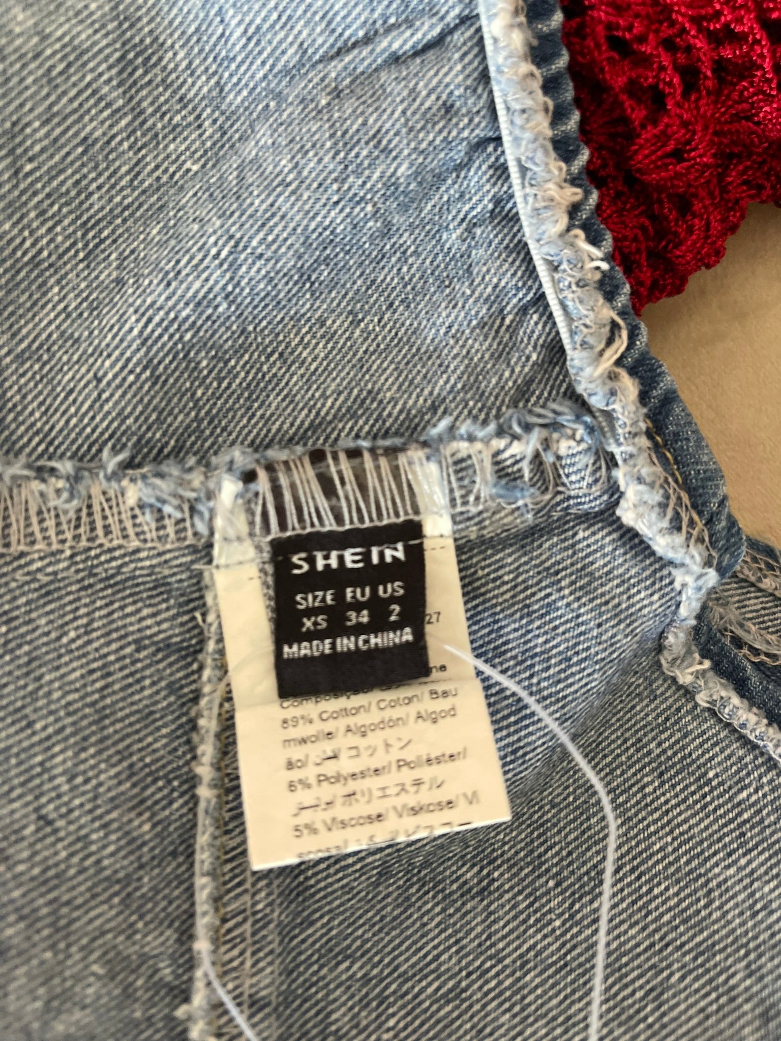 Crop-top dos nu en jean