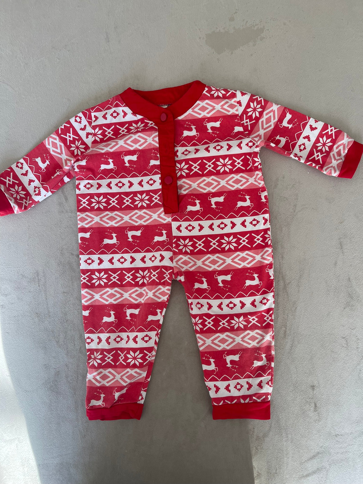 Pyjama de Noël rouge et blanc rennes