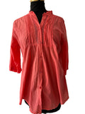 Blouse en coton corail à plis et dentelle
