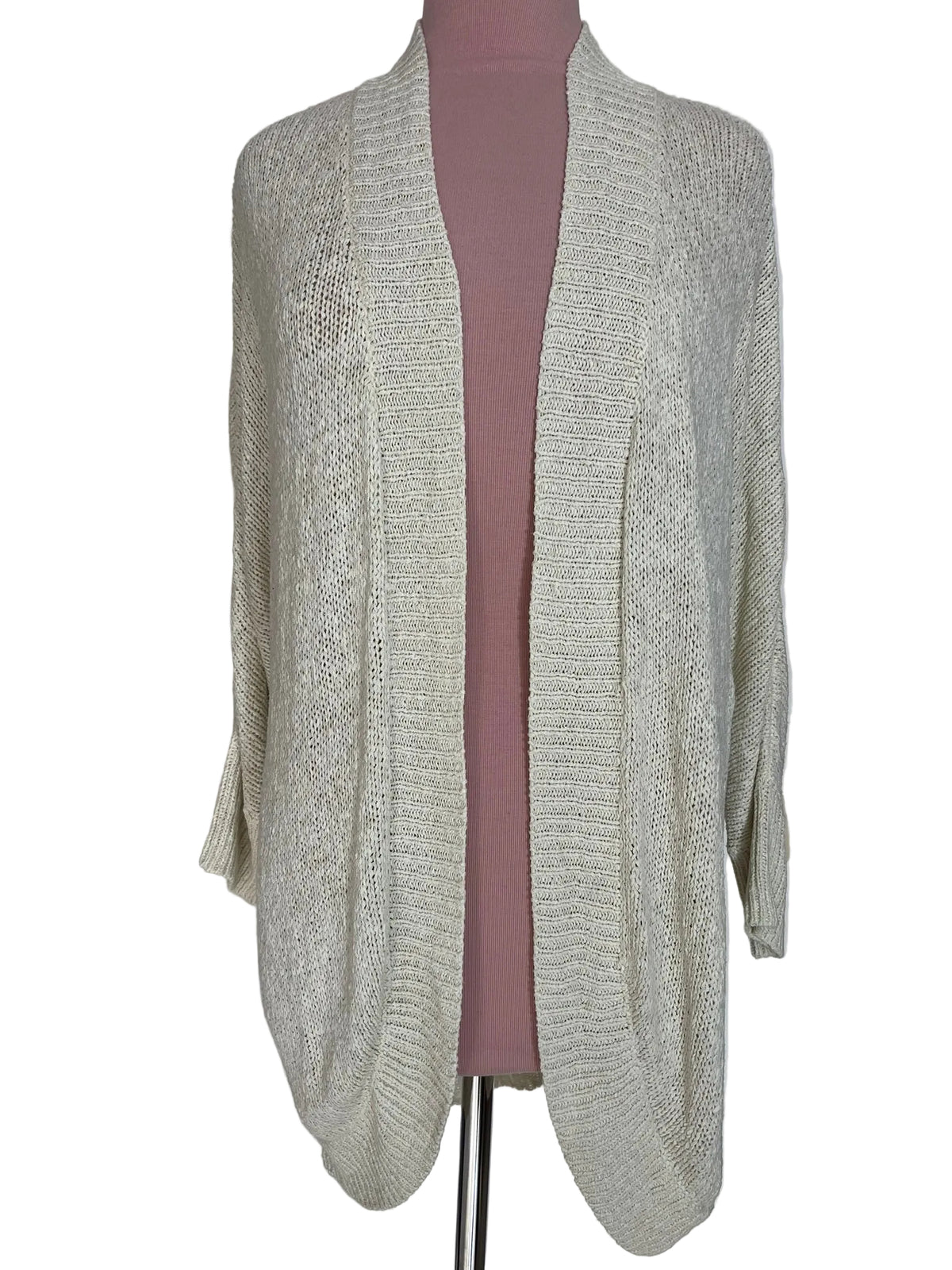 Cardigan long écru en maille tricot