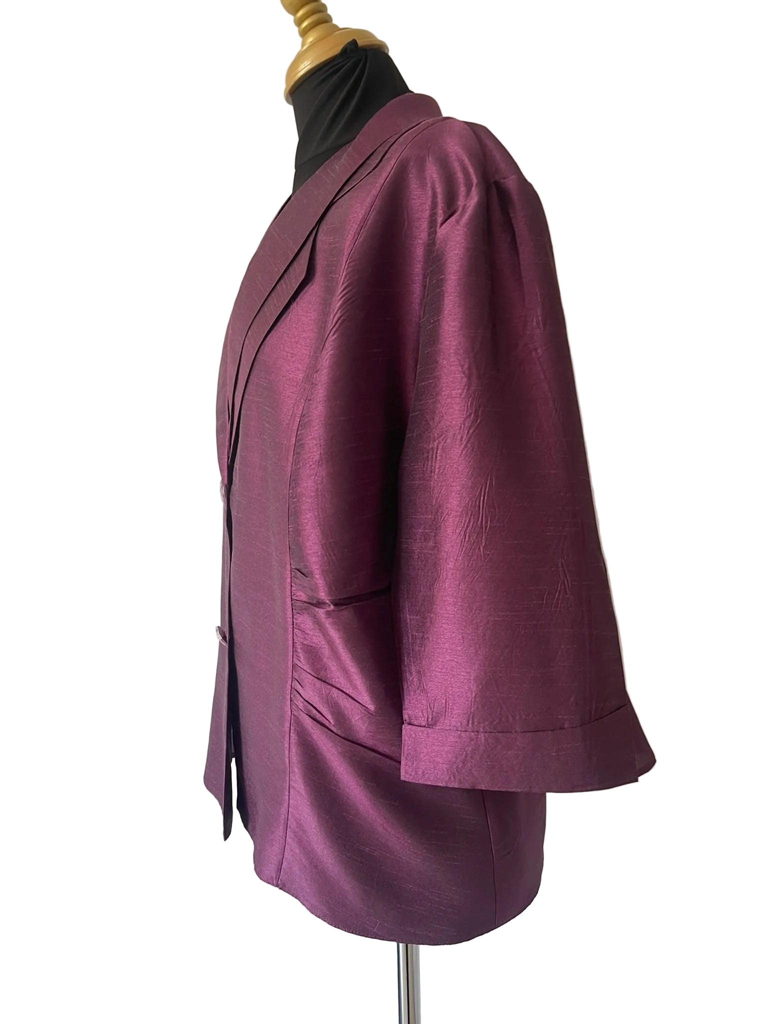 Veste femme violet prune irisé satiné manches 3/4 boutons fantaisie