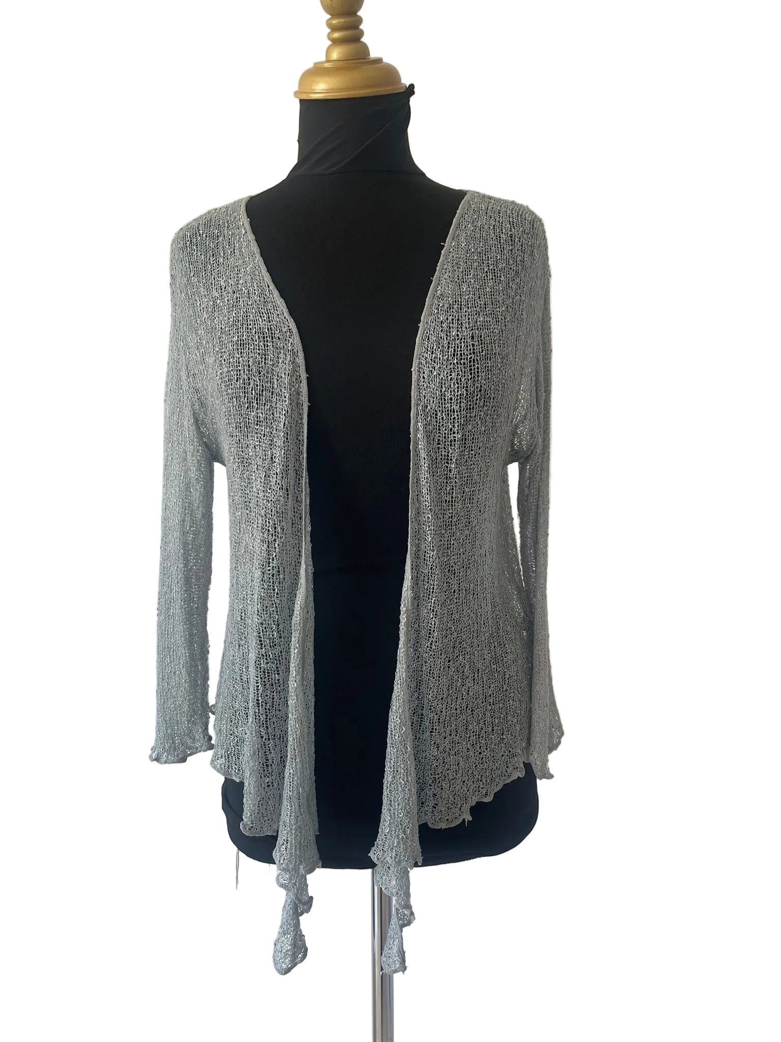 Cardigan ouvert femme gris argenté maille ajourée avec franges