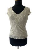 Top femme beige nude résille brodée fleurs tiges manches courtes