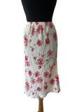 Jupe mi-longue femme blanche imprimé chrysanthèmes roses