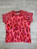 Top imprimé léopard rose et rouge Taille 48
