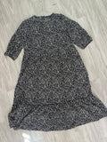 Robe imprimé dalmatien noir et blanc Taille 48/50 eu