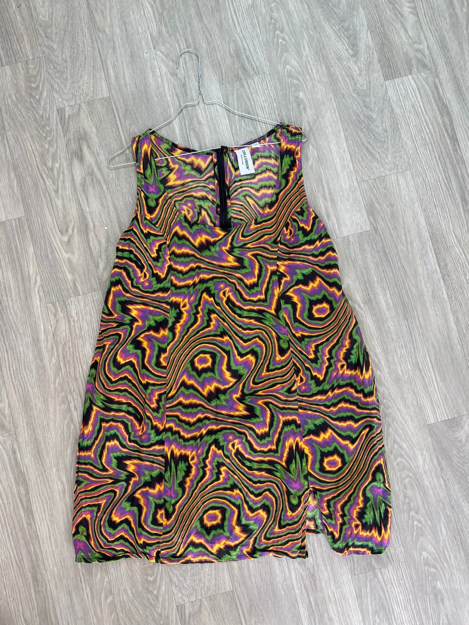 Robe droite sans manches imprimé psychédélique multicolore - Collusion Taille 46 eu