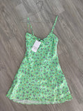 Robe courte verte à fleurs, bretelles fines - Zara