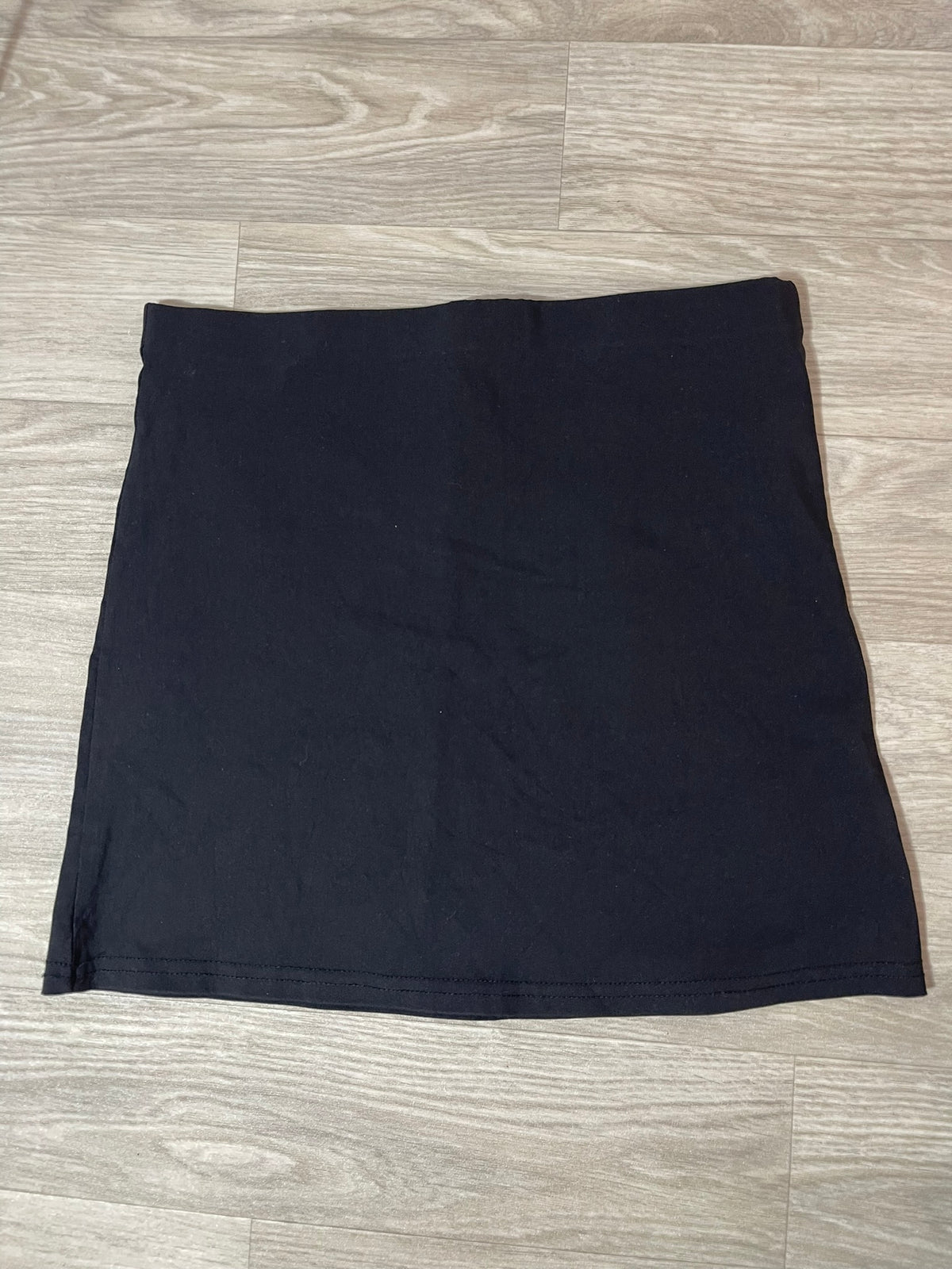Jupe mini noire basique