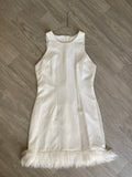 Robe blanche à franges façon plumes