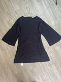 Robe noire manches évasées