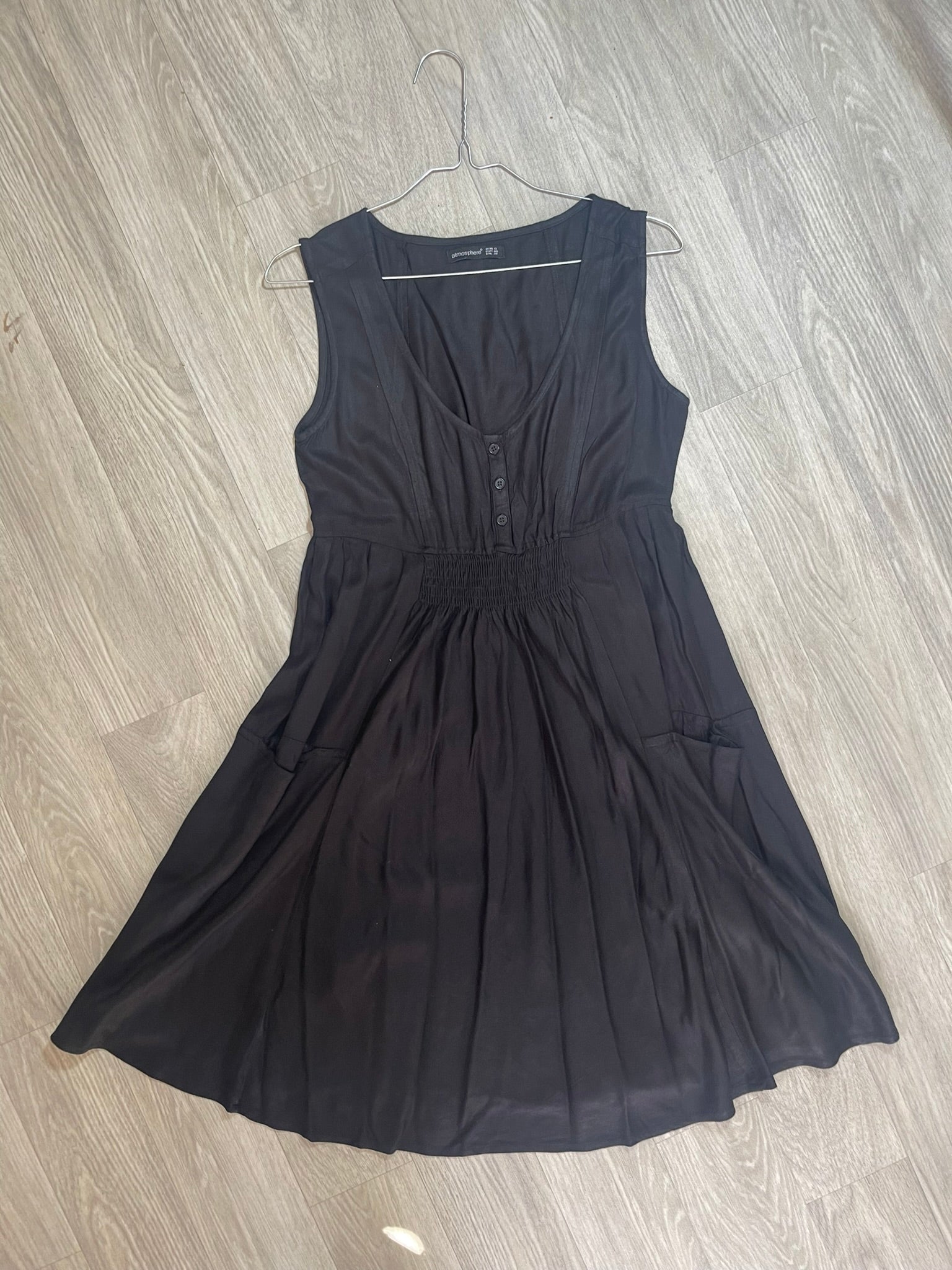 Robe noire boutonnée Atmosphere