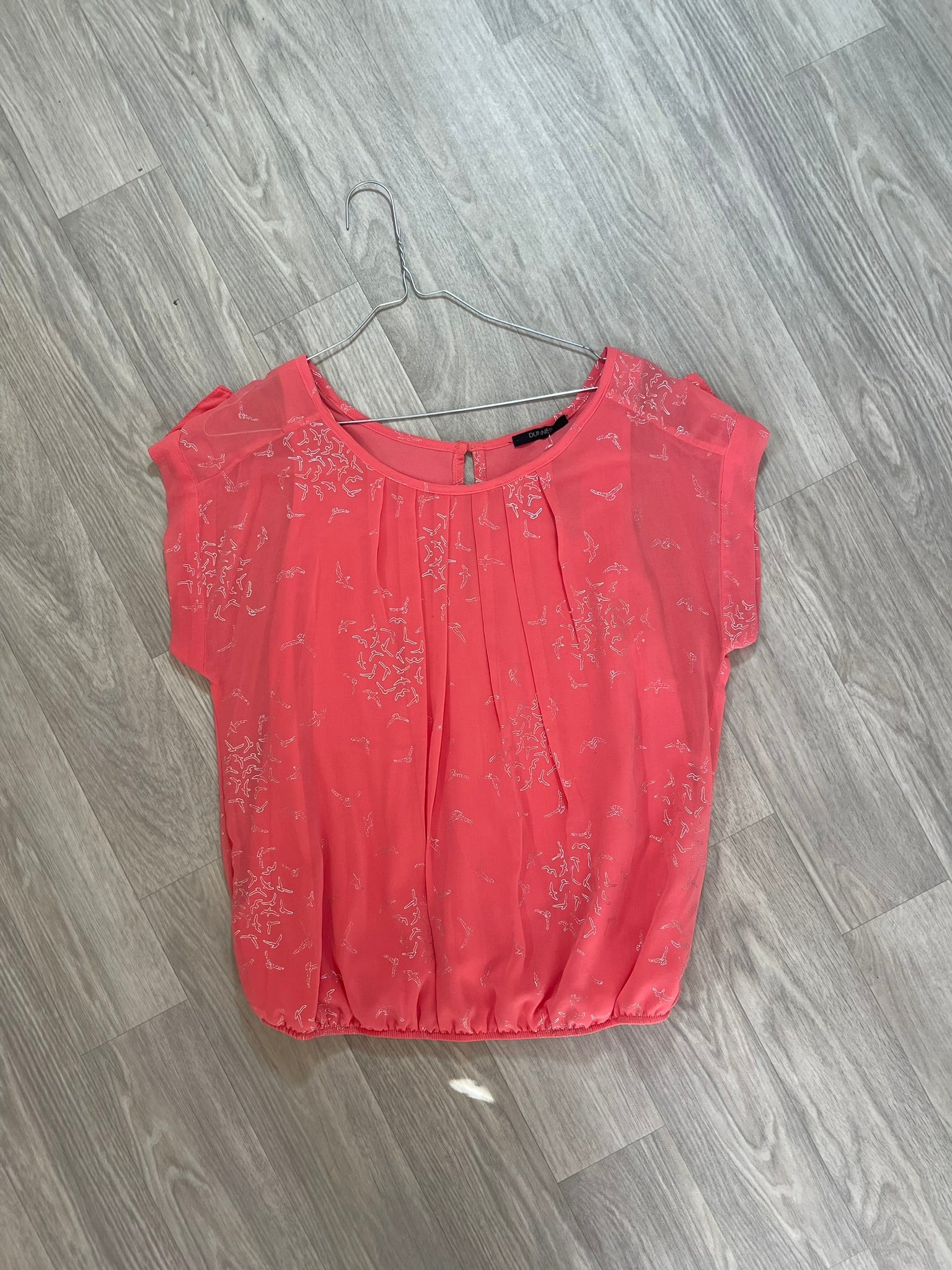 Blouse corail pailletée Dunnes