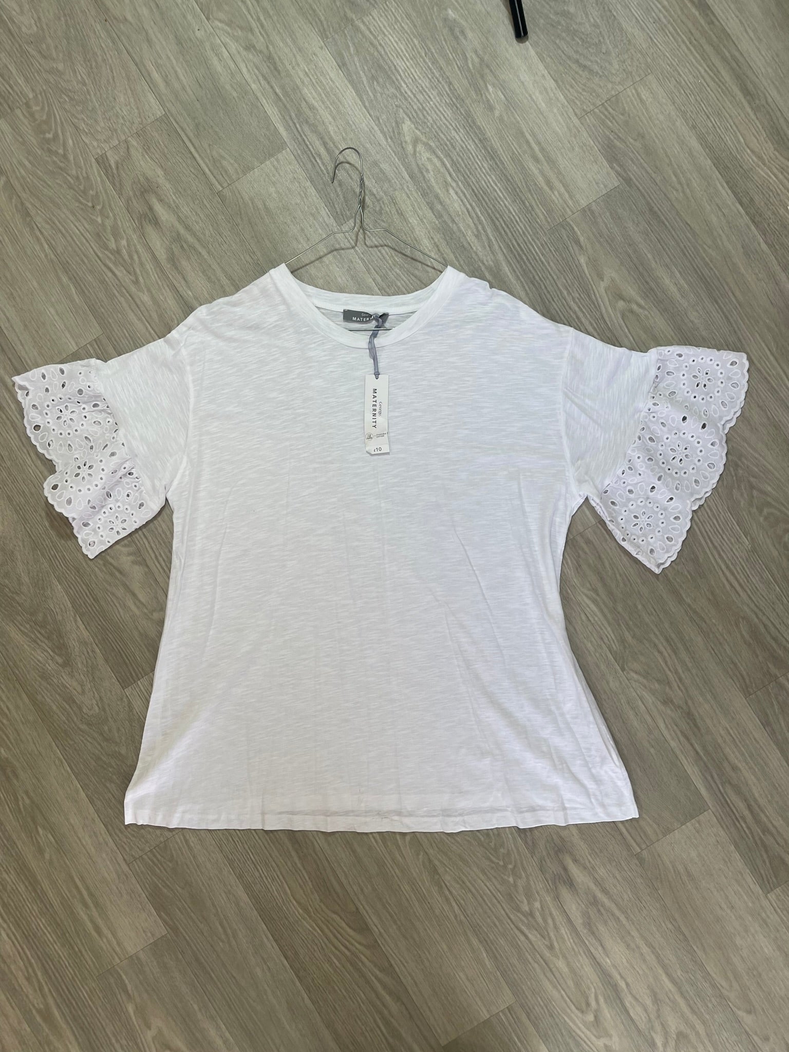 T-shirt blanc manches dentelle George Maternity