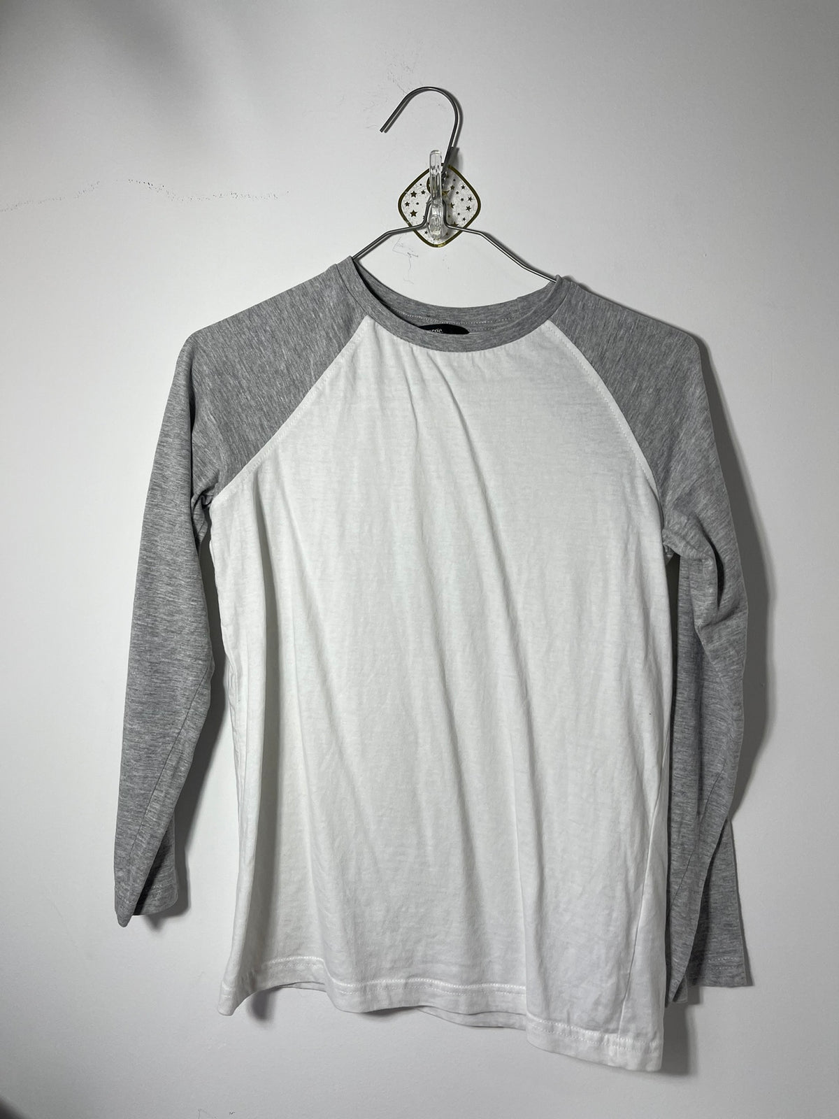 T-shirt bicolore blanc et gris