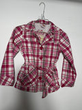 Veste à carreaux rose ceinturée