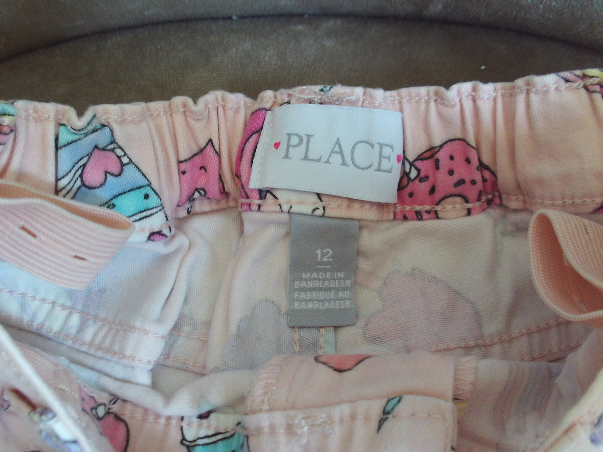Short rose motif licornes et donuts