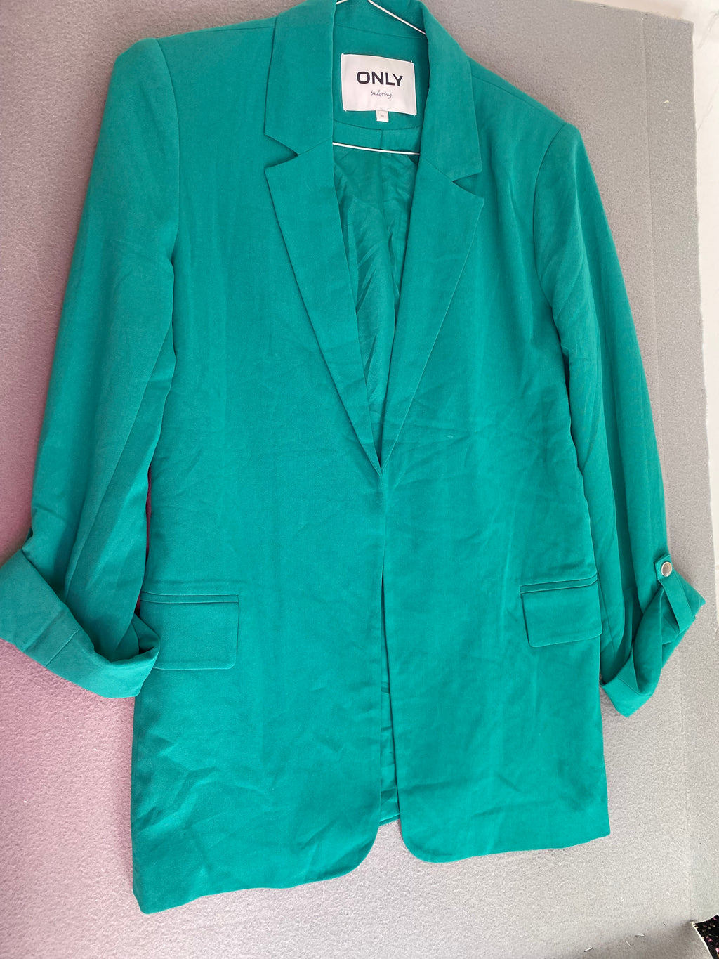 Blazer long vert émeraude à manches retroussables