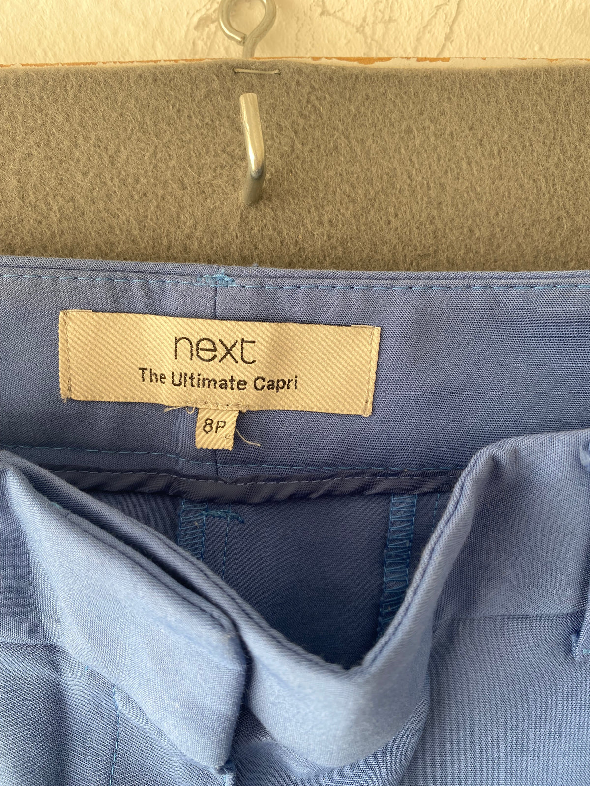 Pantalon cigarette bleu Next