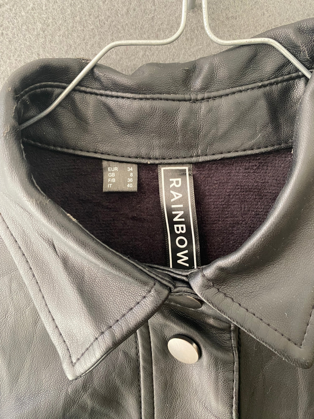 Robe chemise en simili cuir noire à taille élastique