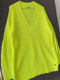 Pull long col V jaune fluo