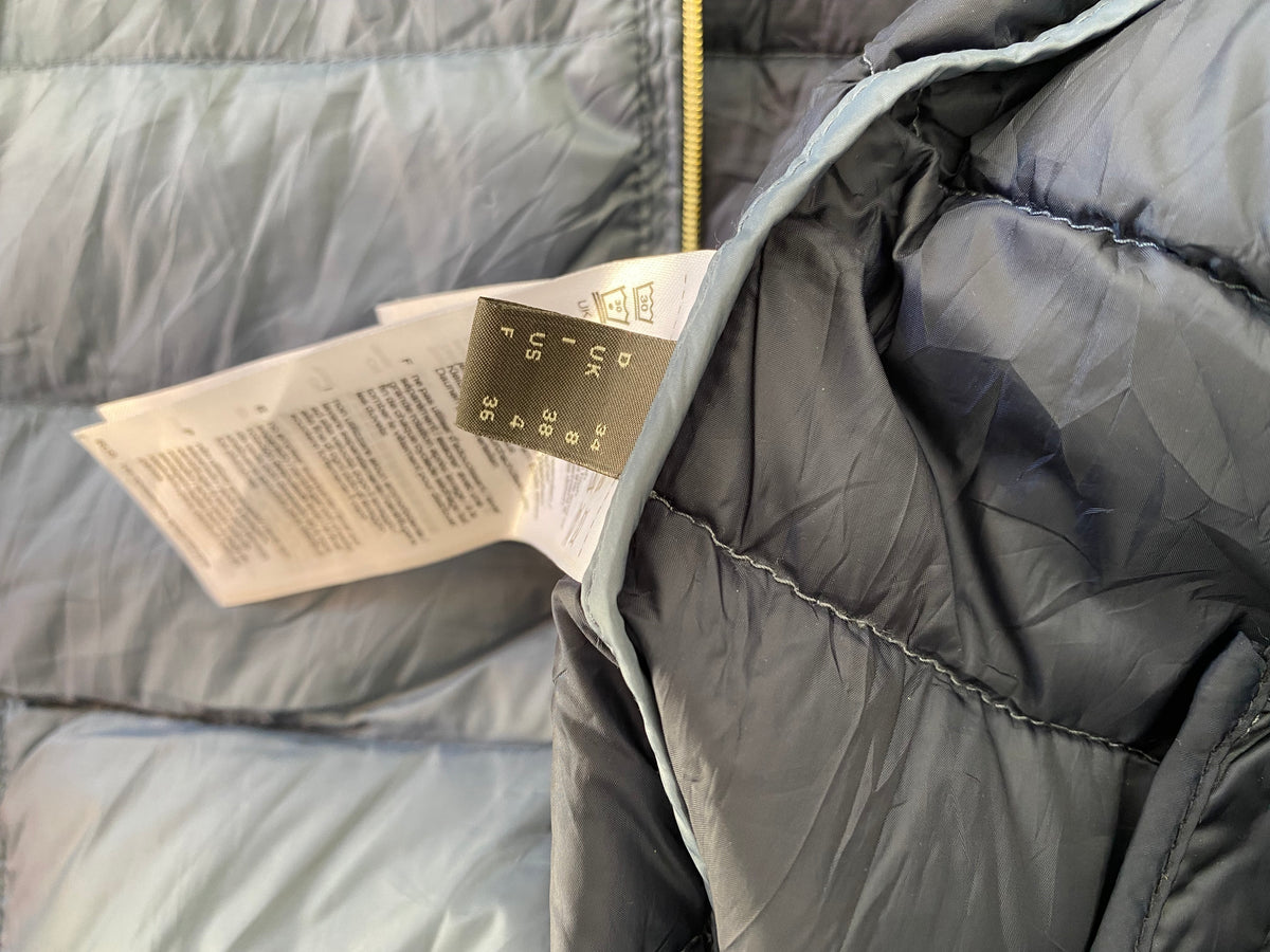 Doudoune légère bleu gris à zips dorés