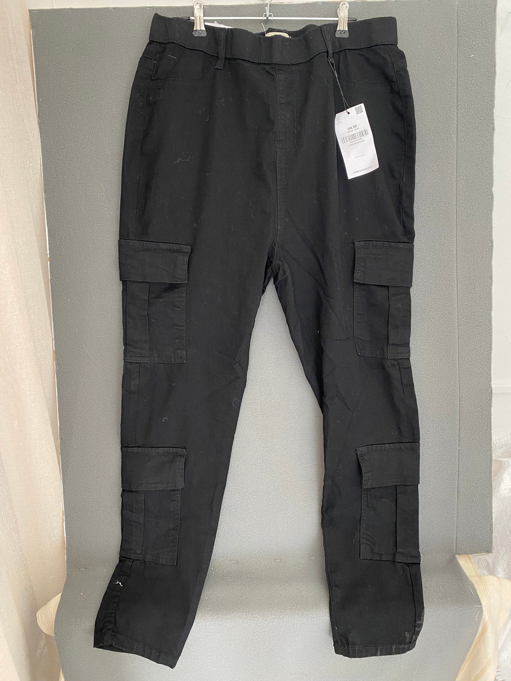 Pantalon cargo noir à taille élastique