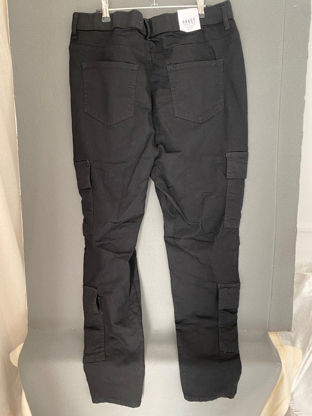 Pantalon cargo noir à taille élastique