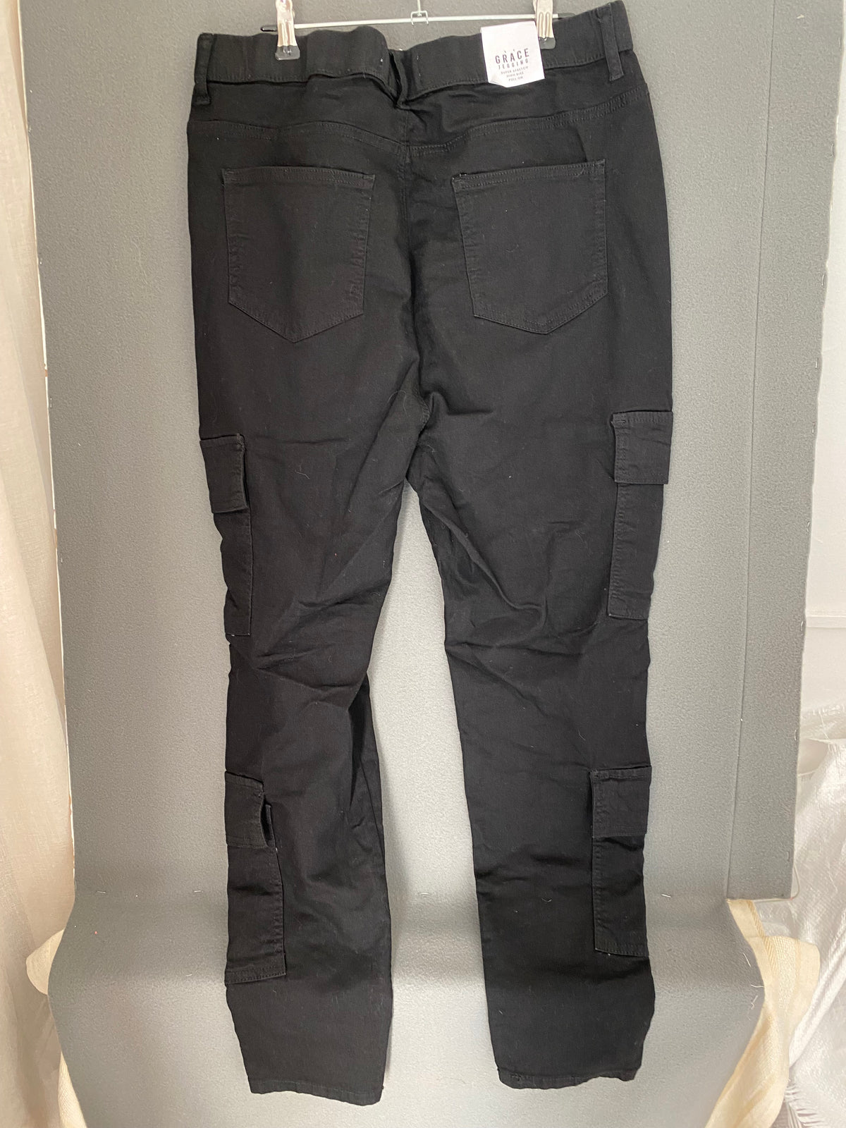 Pantalon cargo noir à taille élastique