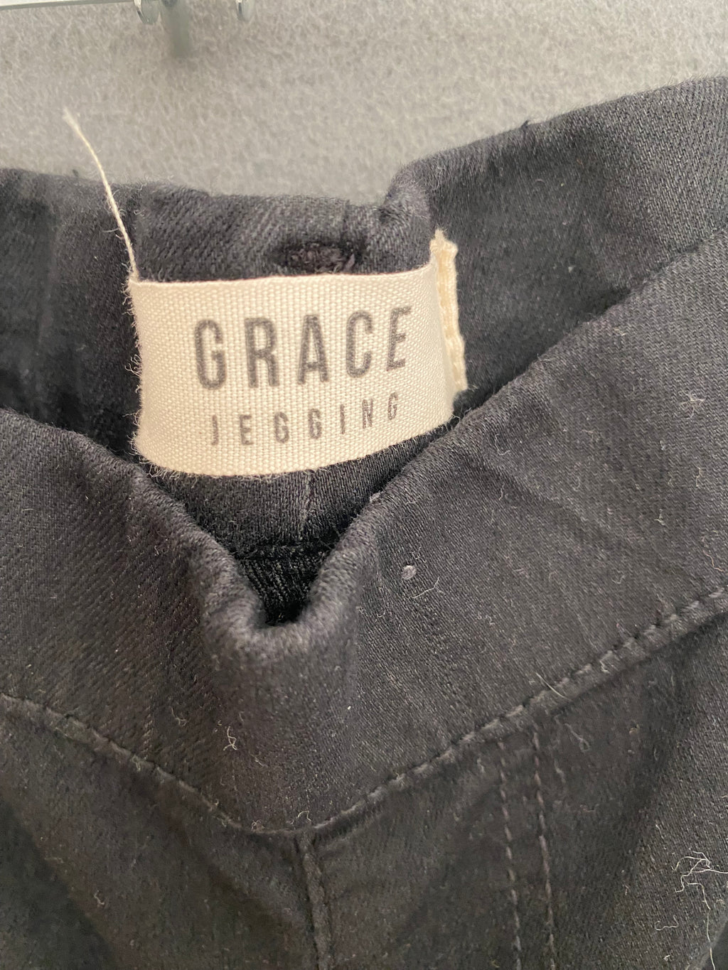 Pantalon cargo noir à taille élastique