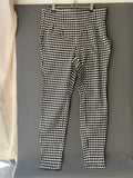 Pantalon vichy noir et blanc zippé sur le côté