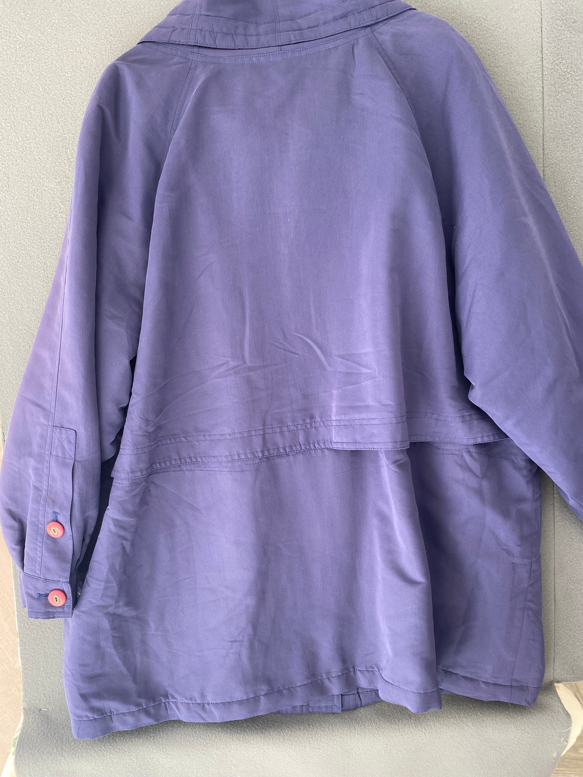 Parka vintage bleu indigo boutons roses
