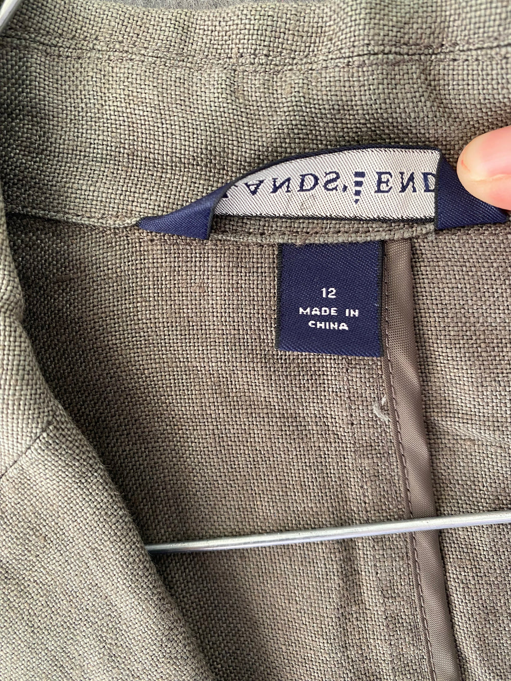 Blazer en lin kaki à boutons nacrés